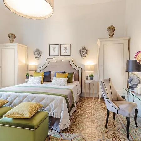 The Park View 4 Bedrooms With Terrace And Elevator Inside The Walls Of Lucca