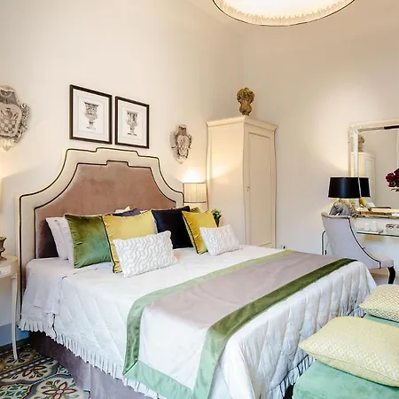 The Park View 4 Bedrooms With Terrace And Elevator Inside The Walls Of Lucca