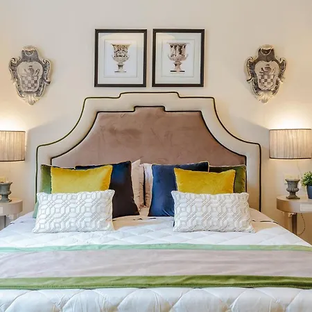 The Park View 4 Bedrooms With Terrace And Elevator Inside The Walls Of Apartment *
